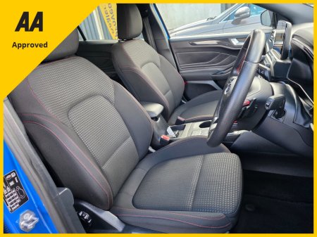 2022 Ford Focus - thumbnail 12