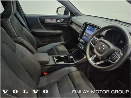 2023 Volvo XC40 - thumbnail 7