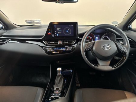 2023 Toyota C-HR HYBRID SPORT €31,450 thumbnail