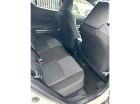 2020 Toyota C-HR - thumbnail 9