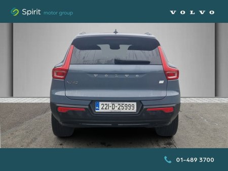 2022 Volvo XC40 - thumbnail 7