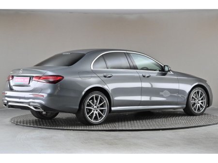 2022 Mercedes-Benz E Class - thumbnail 10