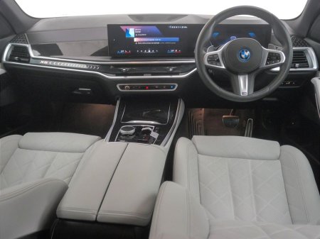 2025 BMW X5 - view 4