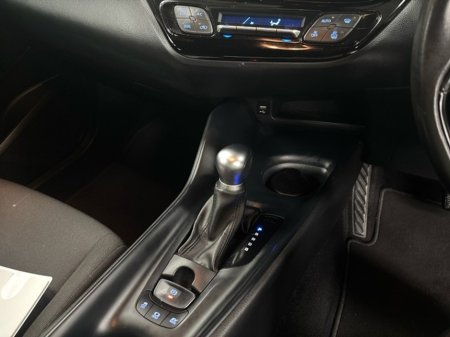 2023 Toyota C-HR - thumbnail 13