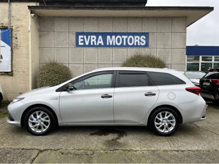 2016 Toyota Auris - thumbnail 6