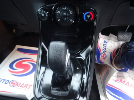 2015 Ford Fiesta TITANIUM  AUTOMATIC 1.0 ECO 100PS €9,250 thumbnail