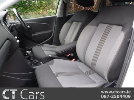 2016 Volkswagen Polo - thumbnail 10