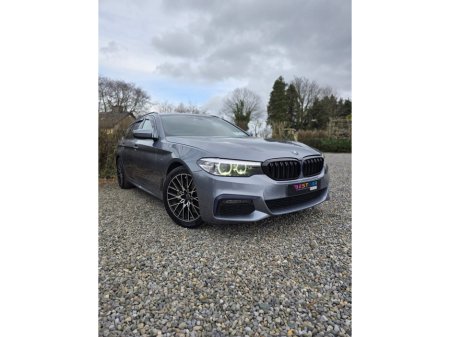 2019 BMW 5 Series - thumbnail 1