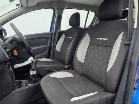 2015 Dacia Sandero Stepway - thumbnail 6