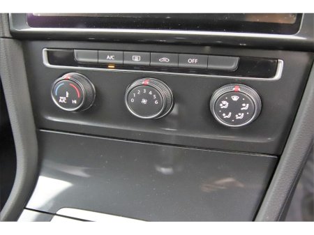 2018 Volkswagen Golf 1.2 TSI DSG MK7.5 TRENDLINE *CARPLAY*ANDROID AUTO* thumbnail