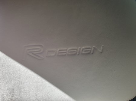 2019 Volvo XC90 - thumbnail 18