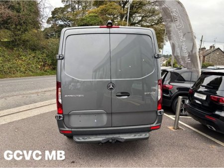 2026 Mercedes-Benz Sprinter 317 MWB Low Roof RWD