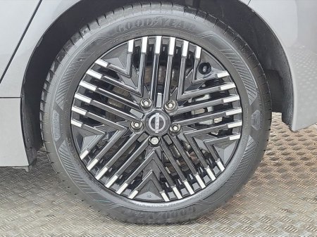 2024 Nissan Leaf - thumbnail 15