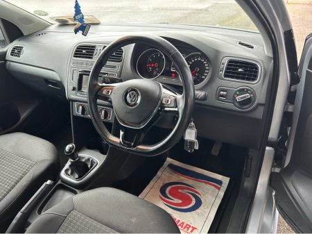 2014 Volkswagen Polo - thumbnail 6