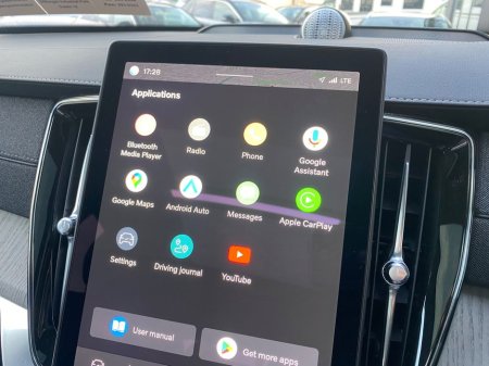 2025 Volvo XC90 - thumbnail 25