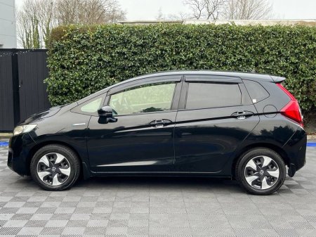 2016 Honda Fit L-PACKAGE 1.5 HYBRID // SERVICE HISTORY // CRUISE CONTROL // REVERSE CAMERA €10,950 thumbnail