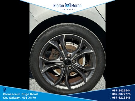 2019 Ford Focus - thumbnail 10