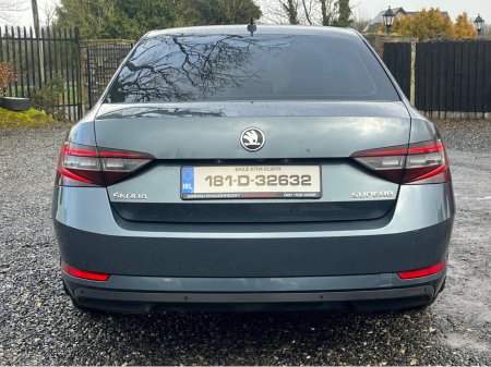 2018 Skoda Superb - thumbnail 6