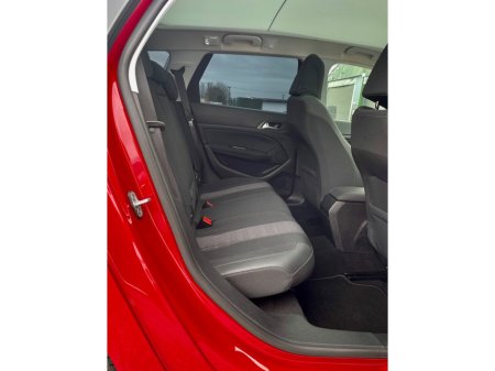 2018 Peugeot 308 - thumbnail 17