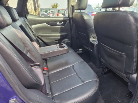 2015 Nissan Qashqai - thumbnail 18