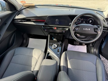 2023 Kia Niro - thumbnail 13