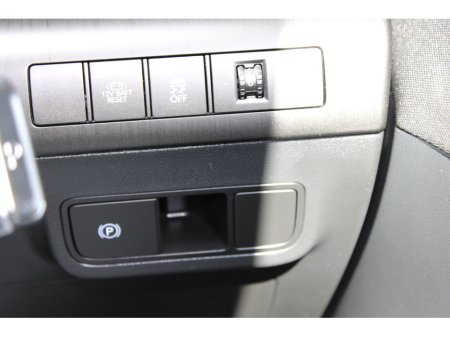 2024 Hyundai Kona - thumbnail 25