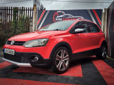 2013 Volkswagen Polo - thumbnail 4