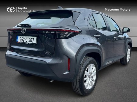 2025 Toyota Yaris Cross - photo 2
