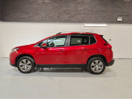 2019 Peugeot 2008 - thumbnail 5