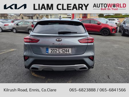 2020 Kia XCeed - view 4