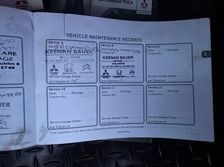 2016 Mitsubishi Outlander - thumbnail 32