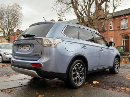 2016 Mitsubishi Outlander 2.0 PHEV, 4 Wheel Drive, Only 101kms, New Nct 10/2027, Tax 07/2026 (€170p/y), Reversing Camera, Bluetooth, Cruise Control, Paddle Shifters, A/C, Parking Sensors, Finance Available, SIMI Dealer, €15,950 thumbnail