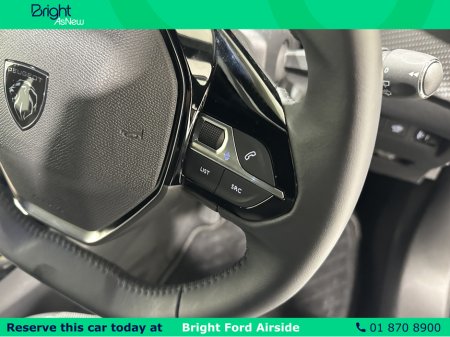 2025 Peugeot 2008 - thumbnail 18