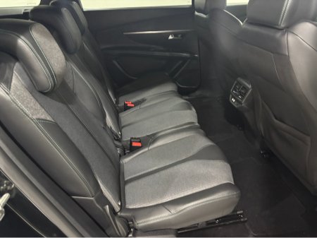 2024 Peugeot 5008 ALLURE BLUEHDI 130BHP AUTO**SAME DAY FINANCE ARRANGED**FREE NATIONWIDE DELIVERY** €44,995 thumbnail