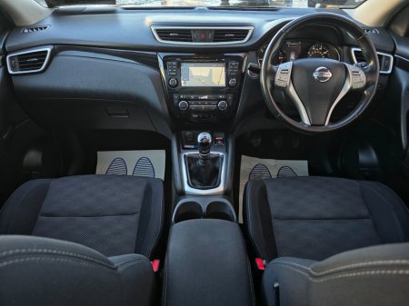 2014 Nissan Qashqai 1.5 DSL XE €6,995 thumbnail
