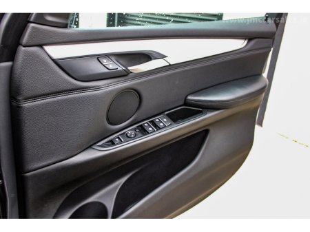 2015 BMW X5 xDrive30d M Sport €32,995 thumbnail