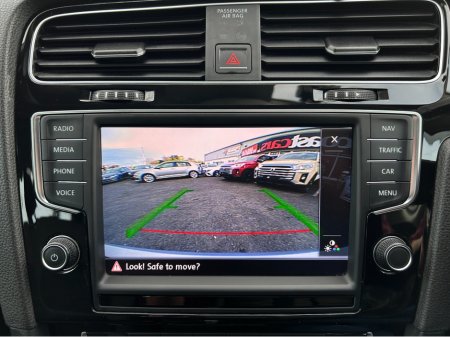 2015 Volkswagen Golf - thumbnail 19