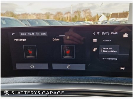 2025 Peugeot 3008 E3008 GT €39,995 thumbnail