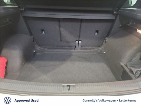 2021 Volkswagen Tiguan - thumbnail 9