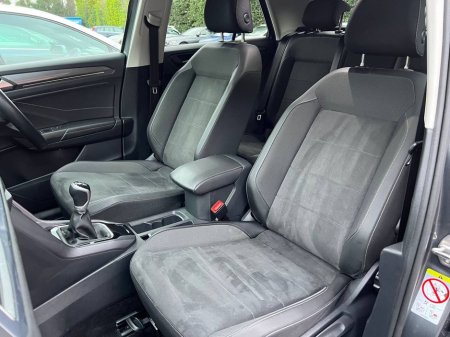 2023 Volkswagen T-Roc STYLE 2.0 TDI // APPLE CARPLAY/ANDROID AUTO // DIGITAL CLUSTER // ADAPTIVE CRUISE CONTROL €24,900 thumbnail