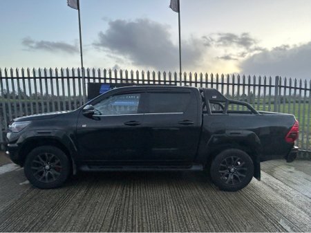 2023 Toyota Hilux GR Sport 2.4 Automatic double cab €41,995 thumbnail
