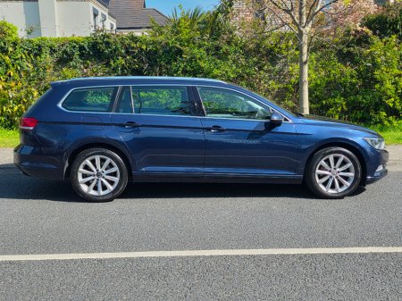 2015 Volkswagen Passat - photo 2