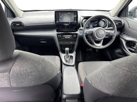 2023 Toyota Yaris Cross - thumbnail 8