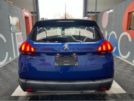 2019 Peugeot 2008 - thumbnail 3