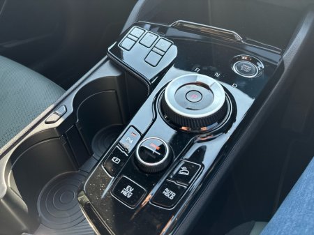 2025 Kia Sportage - thumbnail 12