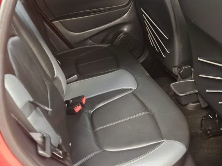 2018 Renault Captur - thumbnail 6