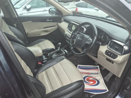 2018 Kia Sorento - thumbnail 13