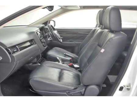 2016 Mitsubishi Outlander 2.0 PHEV 4WD 5SEATS 160BHP *LEATHER*EL.SUNROOF*360 PAN CAM* €17,490 thumbnail