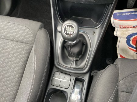 2023 Ford Puma Titanium 1.0 MHEV 125BHP... Sunroof, camera, heated seats thumbnail