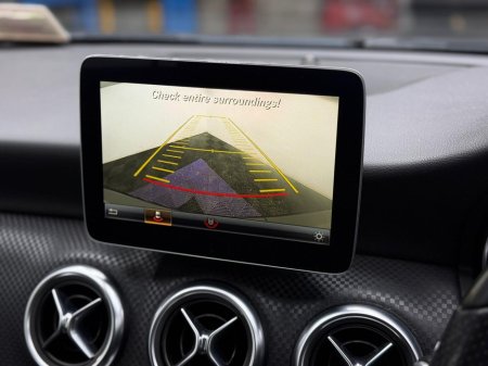 2017 Mercedes-Benz A Class A180 d URBAN €12,950 thumbnail